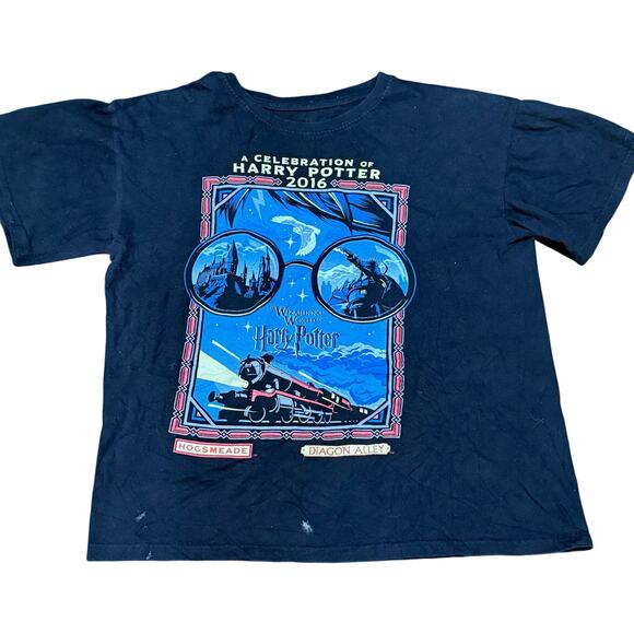 Vintage Tees - The Wizarding World of Harry Potter Graphic Tee*SZ M - Picture 1 of 5